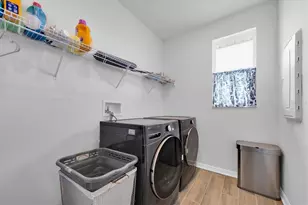 12163 Stirrup Dr, Dade City, FL 33525 - Photo 32