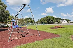 1211 Dew Bloom Rd, Brandon, FL 33511 - Photo 24