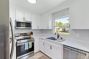 1816 7th St W, Palmetto, FL 34221 - Photo 12