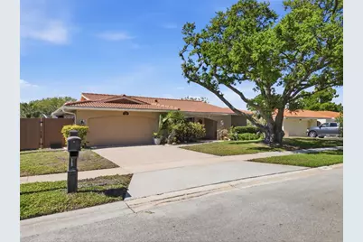 2138 Egret Drive, Clearwater, FL 33764 - Photo 4