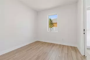 1810 W Erna Dr, Tampa, FL 33603 - Photo 24