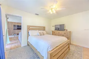 10002 Oakengate Pl, Tampa, FL 33624 - Photo 18