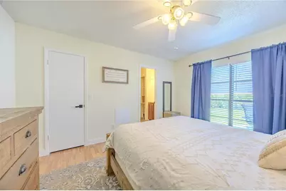 10002 Oakengate Place, Tampa, FL 33624 - Photo 20