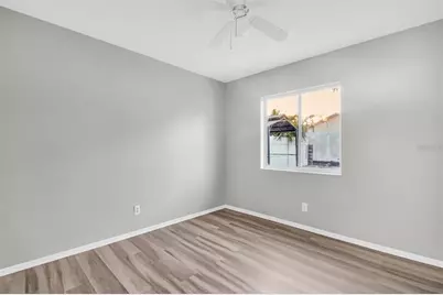 12392 Cumberland Drive, Largo, FL 33773 - Photo 14
