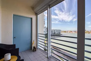 7984 Sailboat Key Blvd S, South Pasadena, FL 33707 - Photo 22