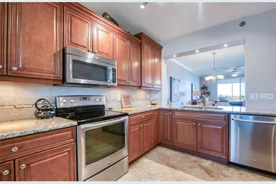 7984 Sailboat Key Boulevard S #502, South Pasadena, FL 33707 - Photo 10