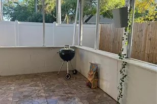 5118 Tennis Ct Cir, Tampa, FL 33617 - Photo 12