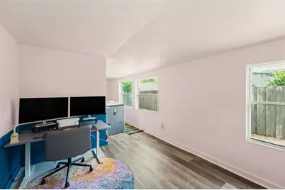 6385 31st Street North, Saint Petersburg, FL 33702 - Photo 18