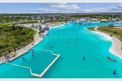 9845 Shoreline View Way, Wesley Chapel, FL 33545 - Photo 44