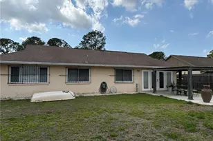 15709 Crying Wind Dr, Tampa, FL 33624 - Photo 4
