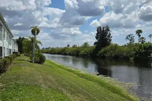 5725 Greenwood Ave, North Port, FL 34287 - Photo 4