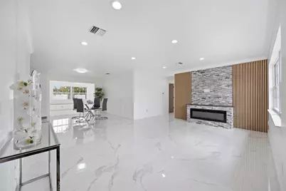 1817 Oregon Avenue NE, Saint Petersburg, FL 33703 - Photo 6