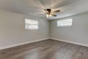 7144 Fairfax Dr, Port Richey, FL 34668 - Photo 32