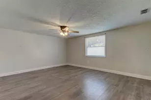 7144 Fairfax Dr, Port Richey, FL 34668 - Photo 20