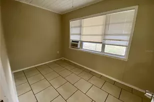 38313 Tucker Rd, Zephyrhills, FL 33542 - Photo 8