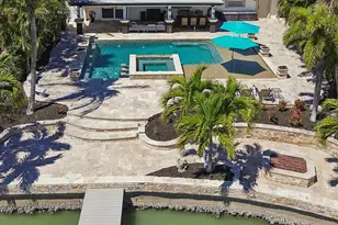 10127 Paradise Blvd, Treasure Island, FL 33706 - Photo 4