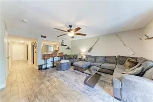 4920 38th Way S, Saint Petersburg, FL 33711 - Photo 8