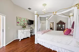 1384 Forestedge Blvd, Oldsmar, FL 34677 - Photo 16