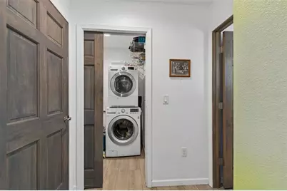 6226 8th Avenue S, Gulfport, FL 33707 - Photo 16