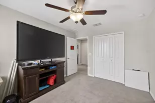 14825 Crescent Rock Dr, Wimauma, FL 33598 - Photo 32