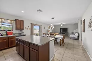 14825 Crescent Rock Dr, Wimauma, FL 33598 - Photo 18