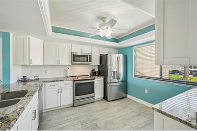 7520 Sunshine Skyway Lane S #T18, Saint Petersburg, FL 33711 - Photo 16