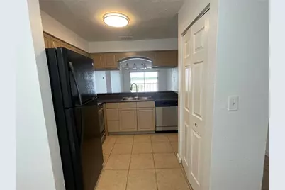 10125 Sailwinds Boulevard N #203, Largo, FL 33773 - Photo 4