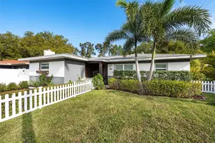 3301 W Ballast Point Blvd, Tampa, FL 33611 - Photo 2