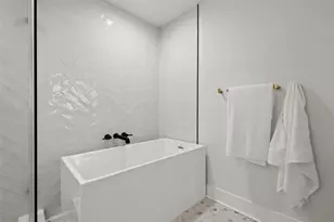 103 E Lambright St, Tampa, FL 33604 - Photo 34