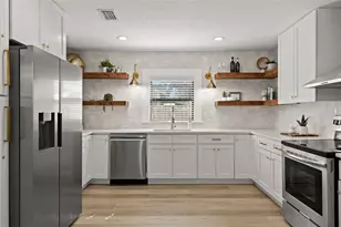 103 E Lambright St, Tampa, FL 33604 - Photo 16