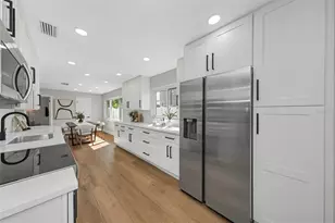 5744 17th Ave N, Saint Petersburg, FL 33710 - Photo 8