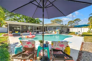 12487 93rd Ave, Seminole, FL 33772 - Photo 4