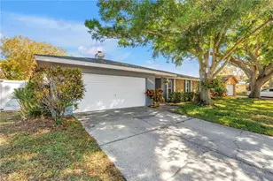 12487 93rd Ave, Seminole, FL 33772 - Photo 6