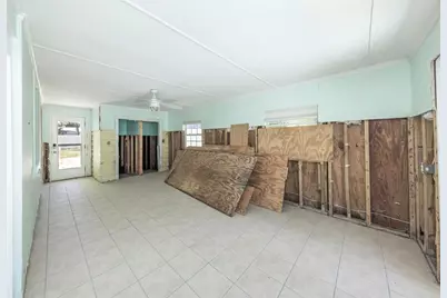 875 Bruce Avenue, Clearwater, FL 33767 - Photo 10