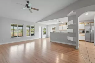 4234 Donnington Dr, Parrish, FL 34219 - Photo 8