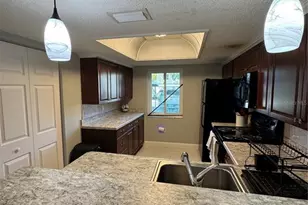 109 Pine Ct, Oldsmar, FL 34677 - Photo 16