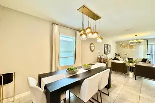 7309 Canterbury Bells Ct, Tampa, FL 33619 - Photo 8