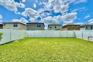 7309 Canterbury Bells Ct, Tampa, FL 33619 - Photo 44