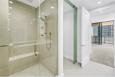 275 1st Ave S #1608, Saint Petersburg, FL 33701 - Photo 16