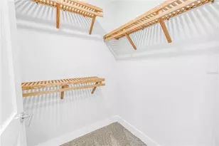 275 1st Ave S, Saint Petersburg, FL 33701 - Photo 18