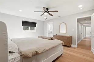 521 51st Ave S, Saint Petersburg, FL 33705 - Photo 22