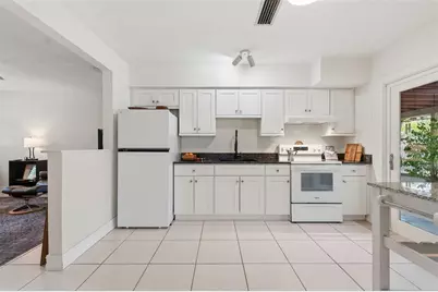 8346 42nd Avenue N, Saint Petersburg, FL 33709 - Photo 6