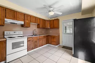 301 5th Ave NW, Ruskin, FL 33570 - Photo 10