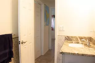 1610 SE 2nd St, Ruskin, FL 33570 - Photo 14