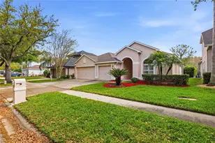 18733 Chopin Dr, Lutz, FL 33558 - Photo 2