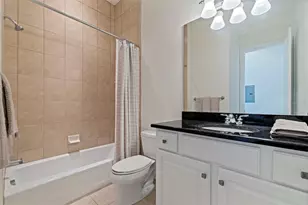 125 Commonwealth Ct N, Saint Petersburg, FL 33716 - Photo 40
