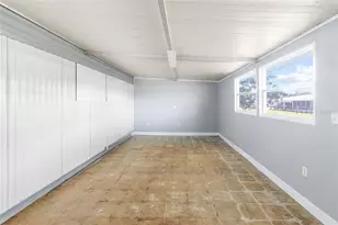 4550 Olive Dr, Zephyrhills, FL 33542 - Photo 20