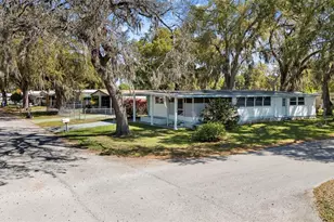 4550 Olive Dr, Zephyrhills, FL 33542 - Photo 2