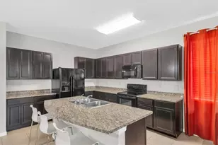 8879 Indigo Trail Loop, Riverview, FL 33578 - Photo 12
