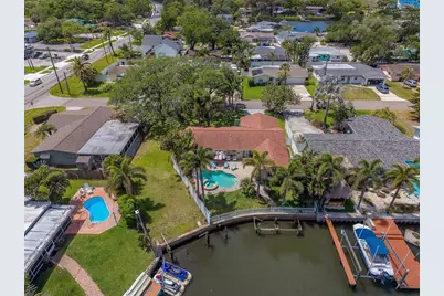 2017 Cove Drive, Largo, FL 33774 - Photo 56